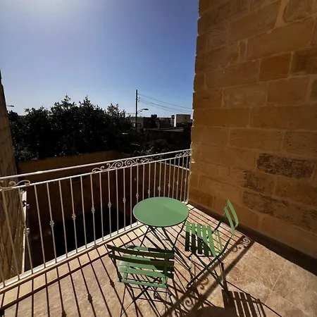 Peonja 別荘 Xagħra