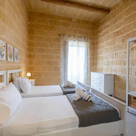 Peonja Semesterbostad *